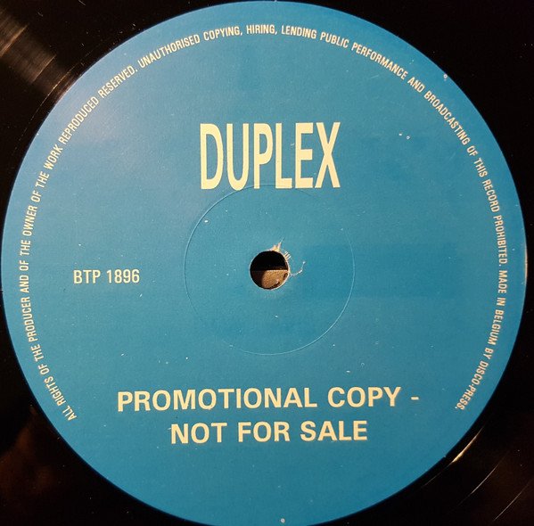 Duplex (2) — Seusacho