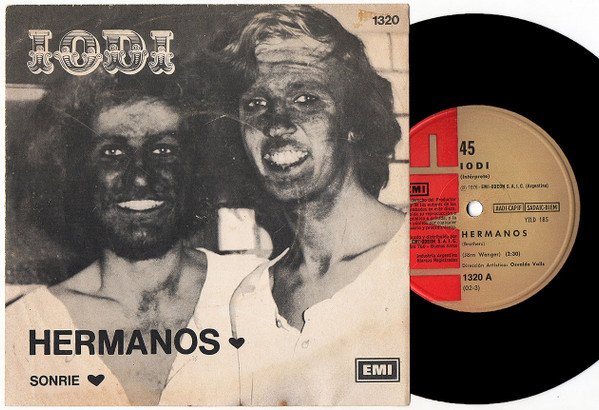 IODI — Hermanos / Sonrie